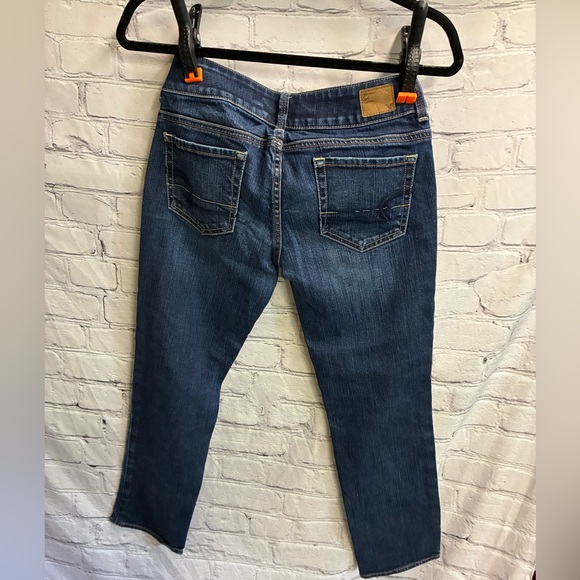 American Eagle Super Stretch Artist Crop Jeans Women's Size 2 Reg Blue Low Rise - Picture 2 of 10
